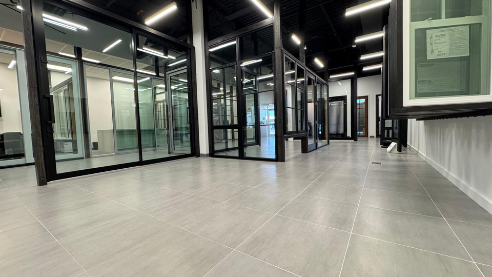 Commercial space cleaned by Araujo's Cleaning Services